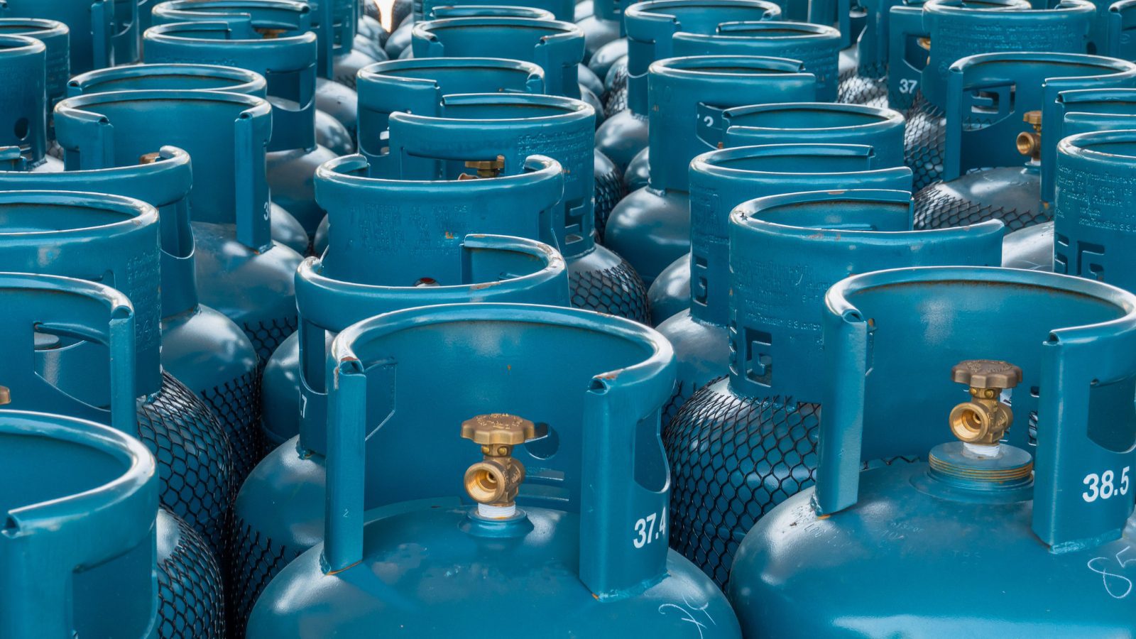 DIACO supervisa reducción de precios en gas propano