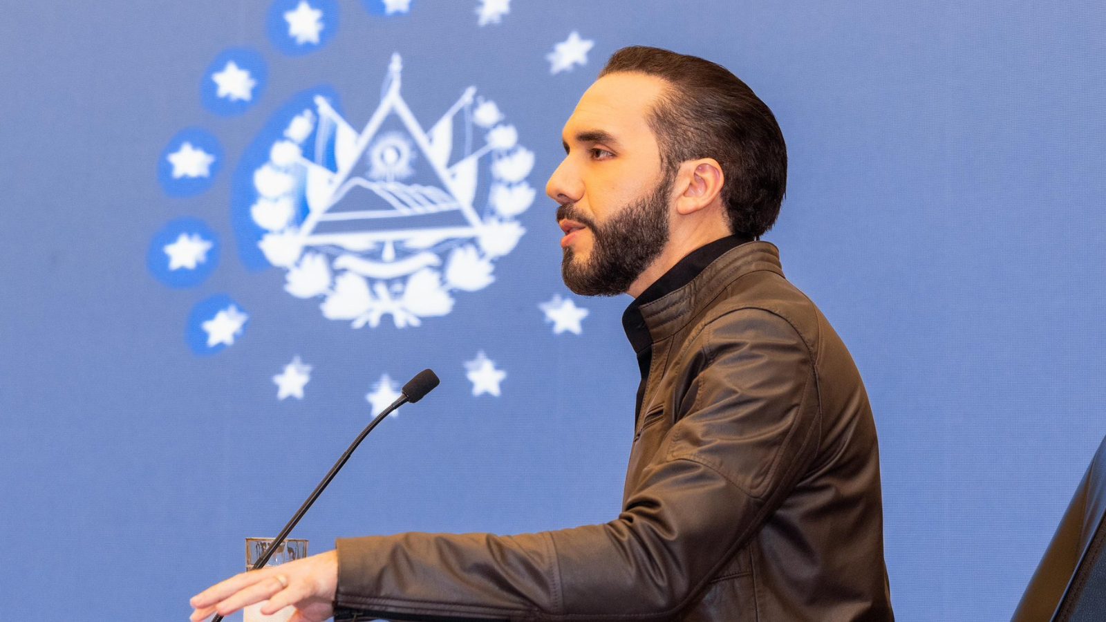 Paren de abusar del pueblo Bukele envía mensaje a importadores, comercializadores, mayoristas y distribuidores de alimentos