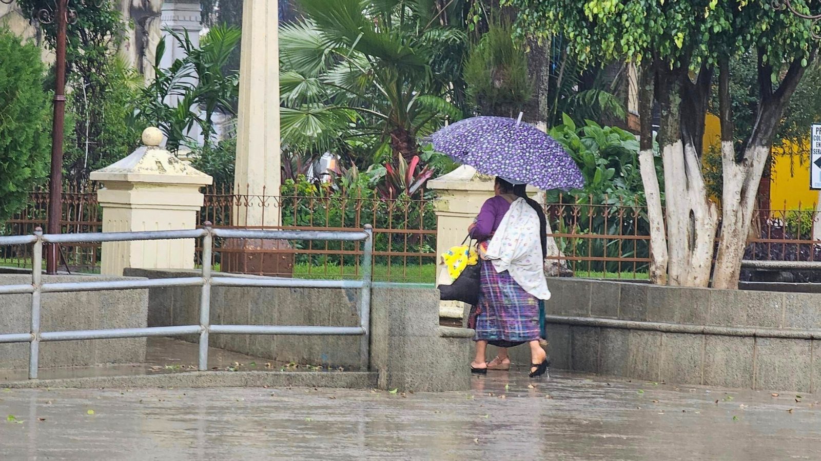 Pronostican lluvias intensas con actividad eléctrica para Guatemala Así estará el clima para esta semana