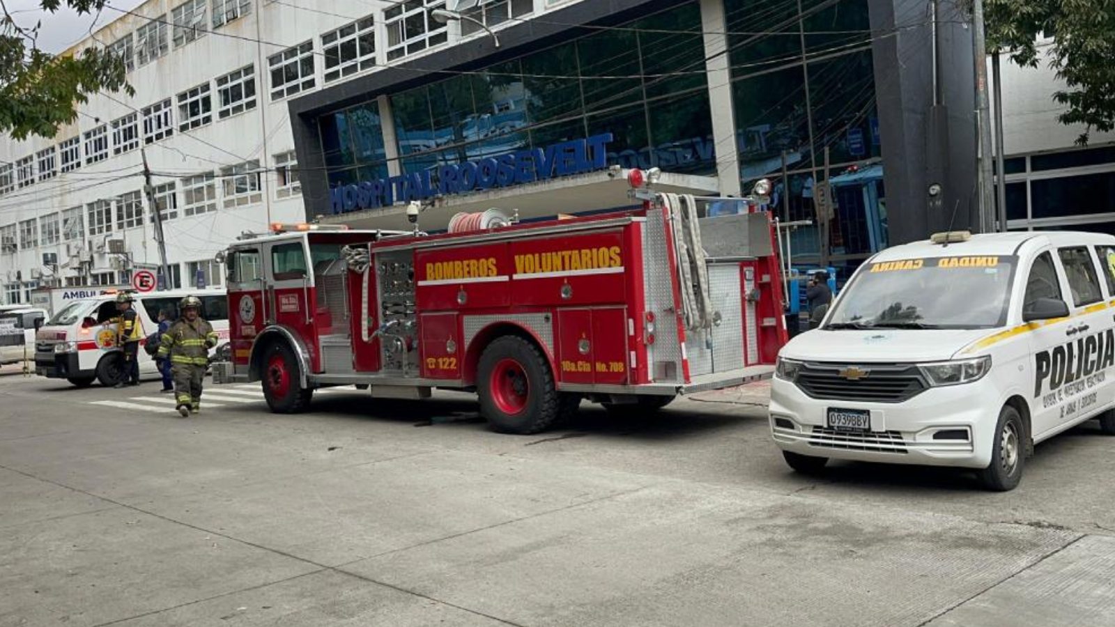 Evacúan Hospital Roosevelt por amenaza de explosivo