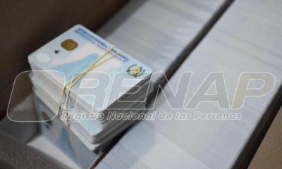 Renap adjudica Q44 millones para mejorar entrega de DPI en el extranjero