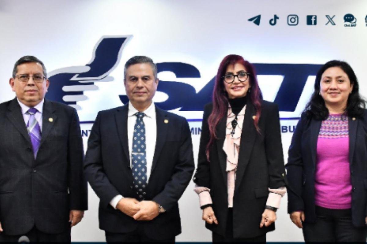SAT juramenta a nuevos directores para el período 2024-2028