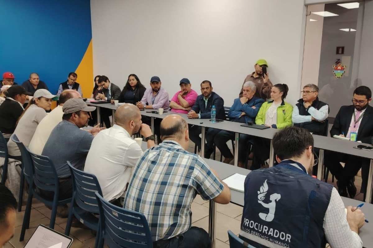 Acuerdos permiten reanudar recolección de desechos en Guatemala tras horas de bloqueos