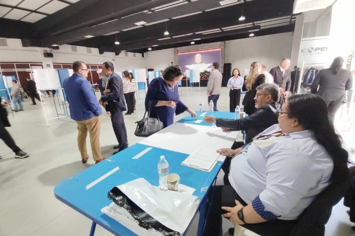 Elección de nuevo decano en la Usac avanza con Asamblea Extraordinaria