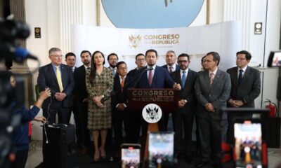 Congreso suspende aumento salarial a diputados tras críticas