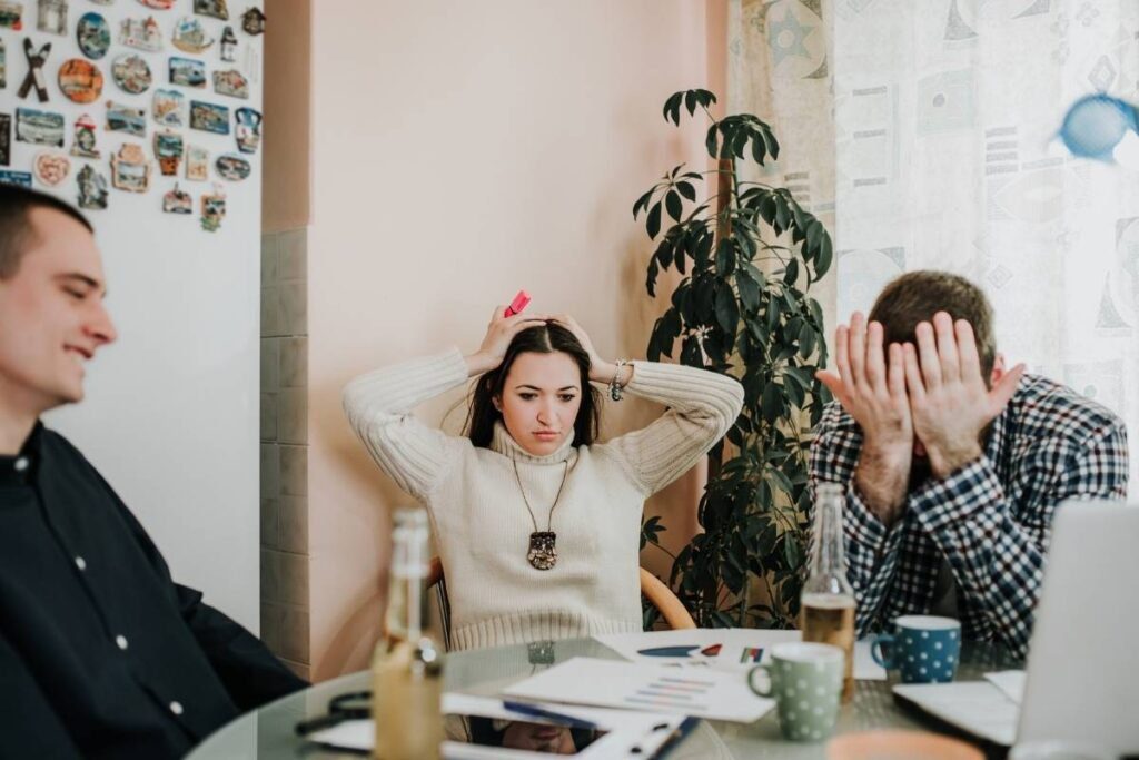 Empresarios chapines revelan sus dolores de cabeza más comunes al hacer negocios 