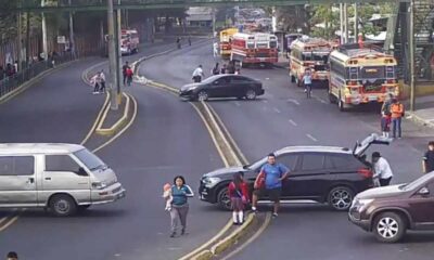 Manifestantes bloquean en El Trébol por falta de maestros