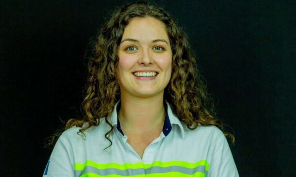 Sofía Cintrón impulsa liderazgo femenino en congreso cementero