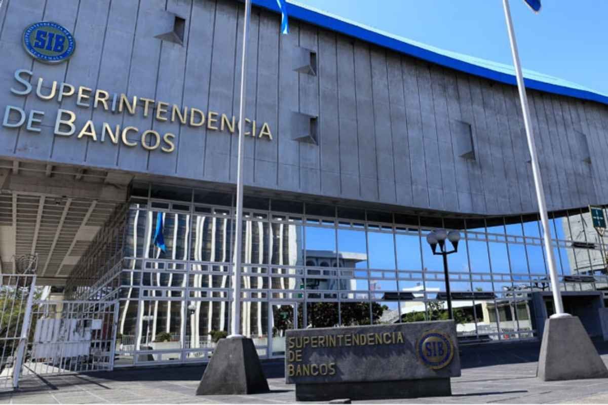 Tome nota Junta Monetaria autoriza cierre bancario por el Día del Empleado Bancario y el Día del Ejército