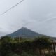 Cierran acceso a cuatro volcanes por alto riesgo tras recientes sismos