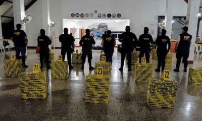 Incautan 1,500 paquetes de cocaína en embarcación del Pacífico