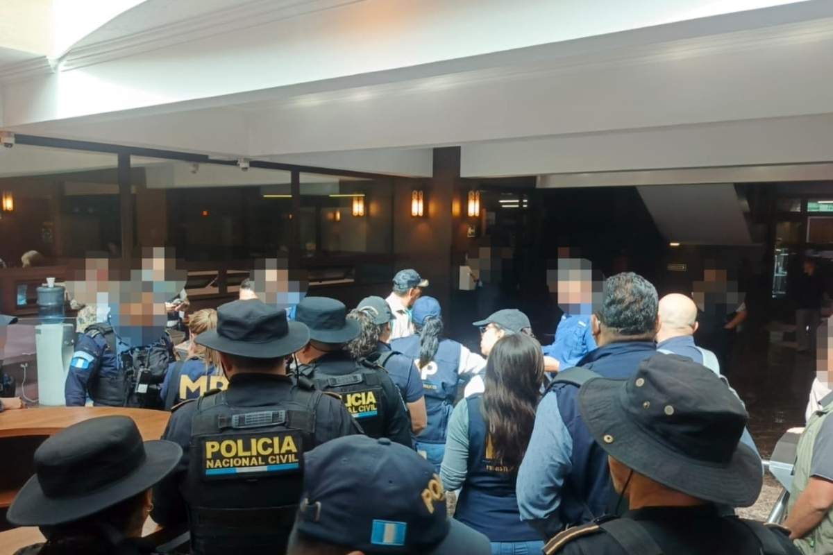 Allanamiento en el Mides por presunta falsificación de documentos