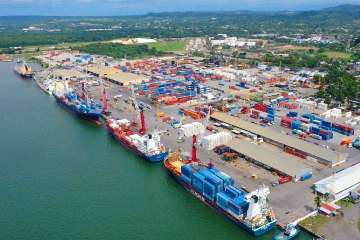 Paro en Puerto Santo Tomás golpea comercio exterior exportadores advierten que las pérdidas alcanzan los US$10 millones diarios