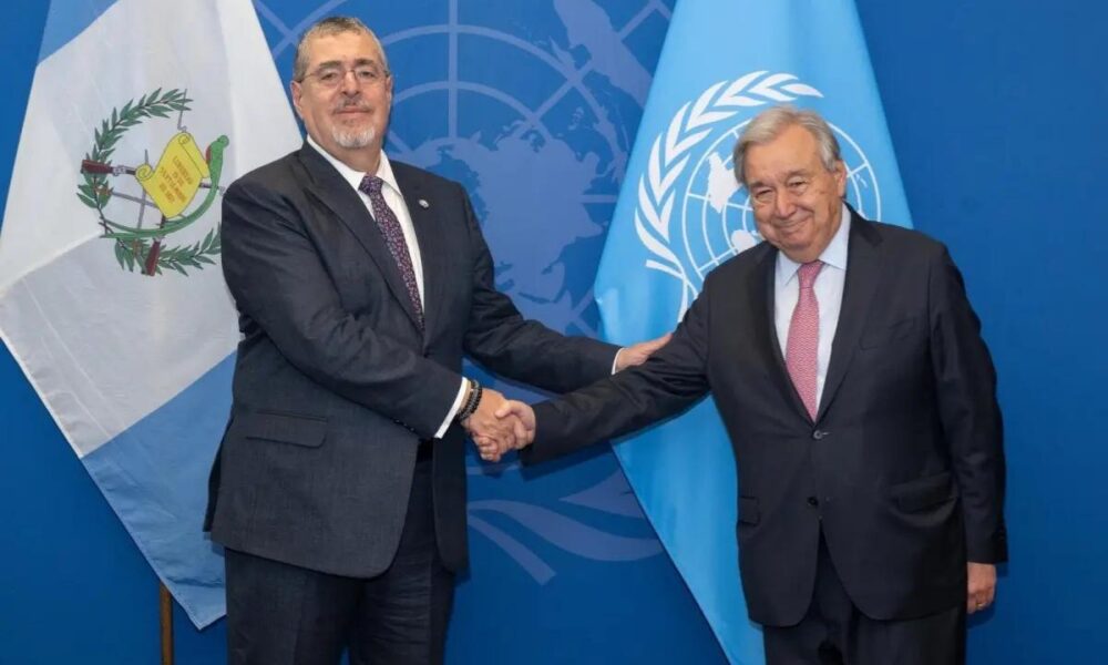 Arévalo sostiene encuentro con el secretario general de la ONU