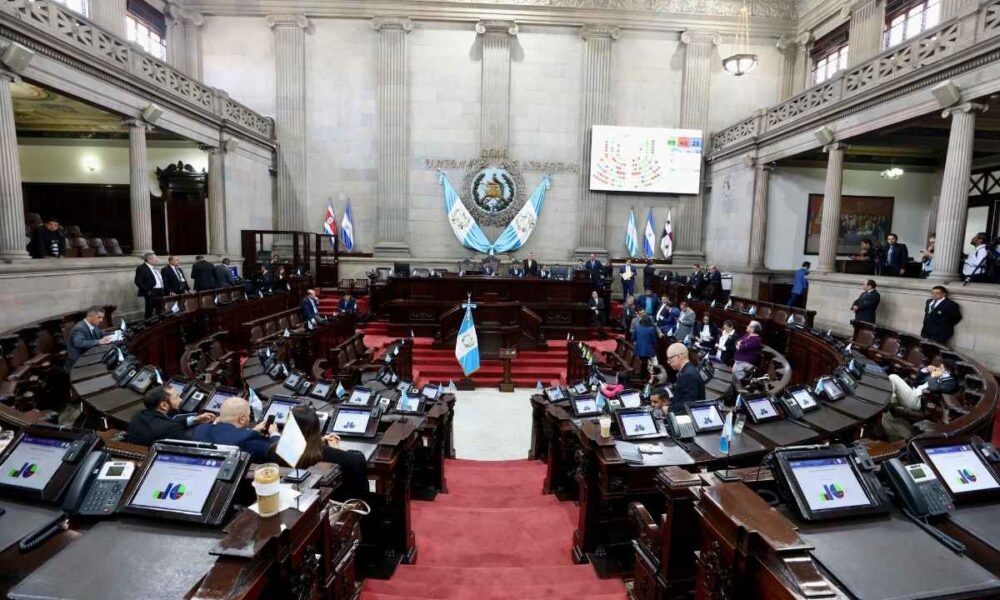 Congreso debate futuro del decreto 7-2025