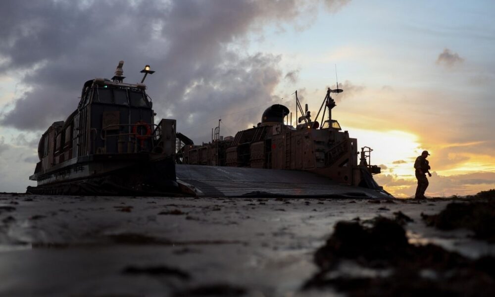 Marines realizan ensayos de desembarco anfibio en Puerto Rico