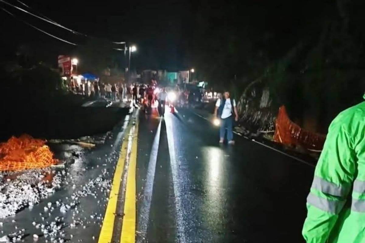 Covial atiende emergencia vial en la ruta Cito Zarco por daños causados por lluvias