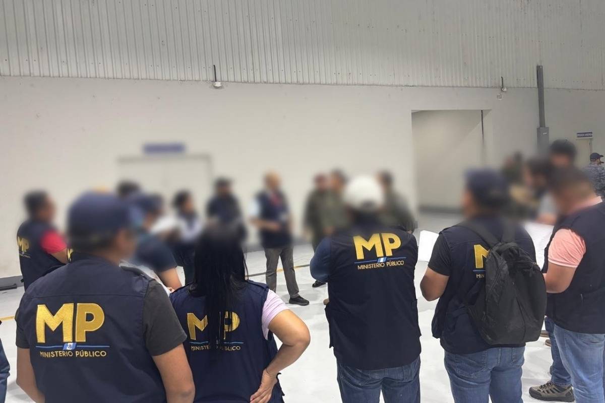 Cuatro capturados por robo de armas del Ejército en Petén MP detalla arsenal sustraído y operativos en varios departamentos