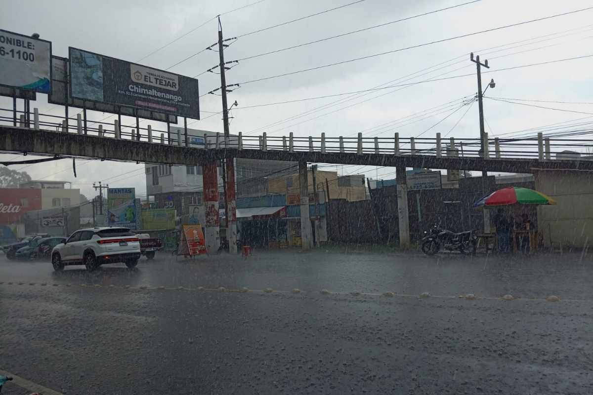 Lluvias y tormentas locales se prevén desde la tarde, según el Insivumeh