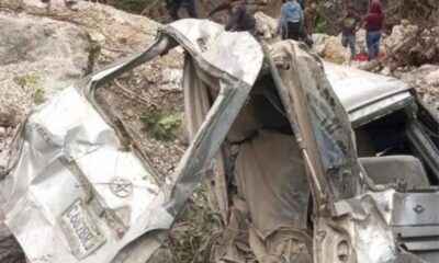 Confirman cuatro fallecidos tras caída de microbús en barranco de Huehuetenango