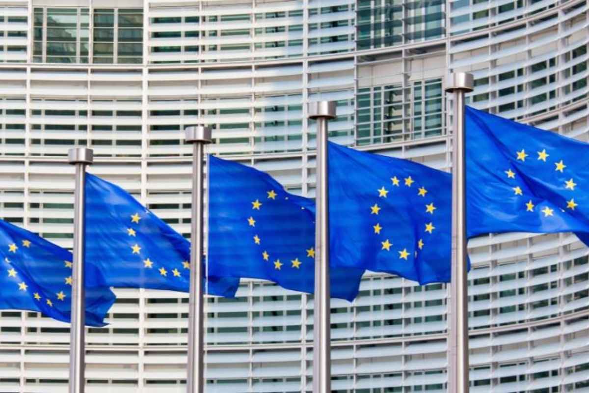 EEUU sanciona a funcionario de la Unión Europea y miembros de varias ONGs por censurar la libre expresión