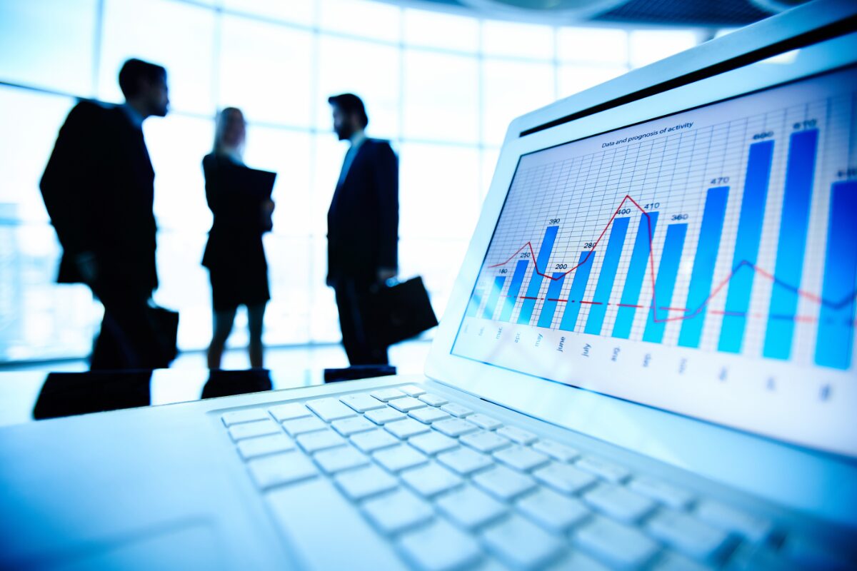 Gremiales empresariales alertan impactos del aumento al salario mínimo 2026 en empleo y competitividad