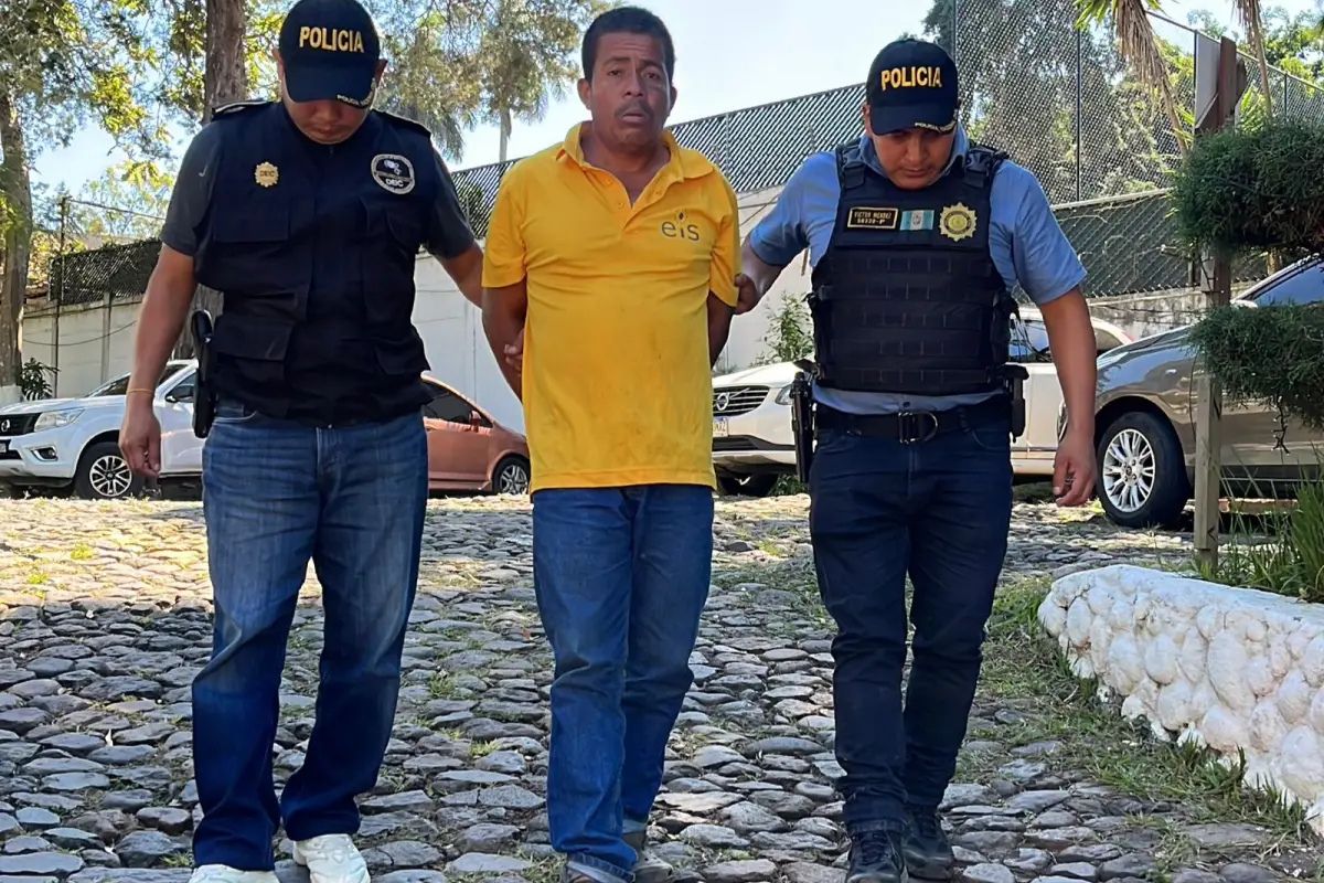 Le extraen muestra de sangre al acusado por el crimen del niño Edgar Gadiel