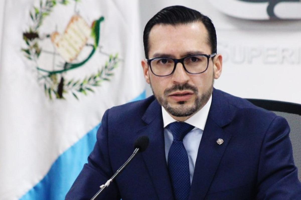 SAT ratifica a Werner Ovalle tras evaluación de resultados