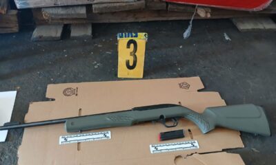 Localizan armas ocultas en furgón de encomiendas en Santo Tomás de Castilla