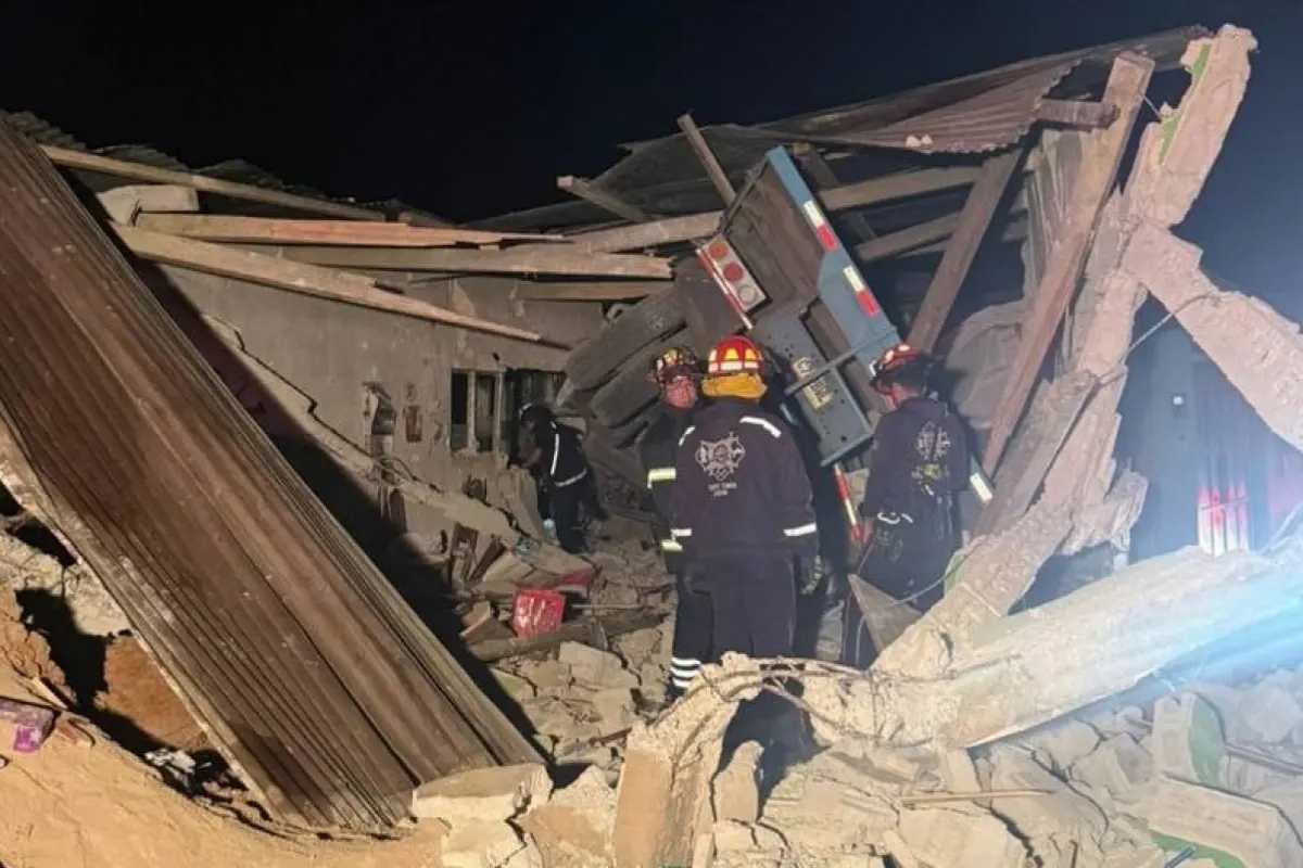 Camión se empotra en vivienda y deja dos muertos en Chimaltenango