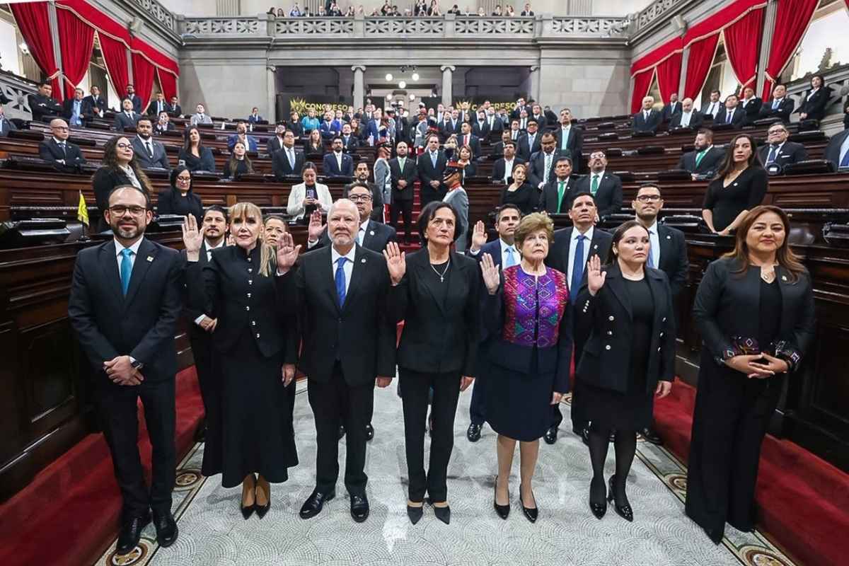 Congreso juramenta nueva Corte de Constitucionalidad 2026-2031 en sesión solemne marcada por cuestionamientos