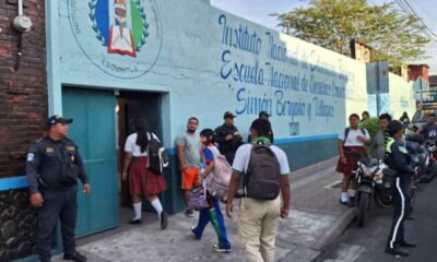 Alertas en colegios investigan mensajes de “tiroteo mañana”