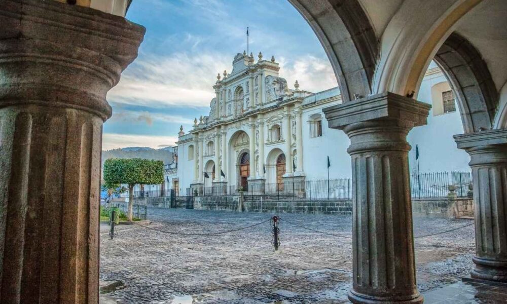 CC frena cobros de licencias fuera del casco urbano de Antigua Guatemala