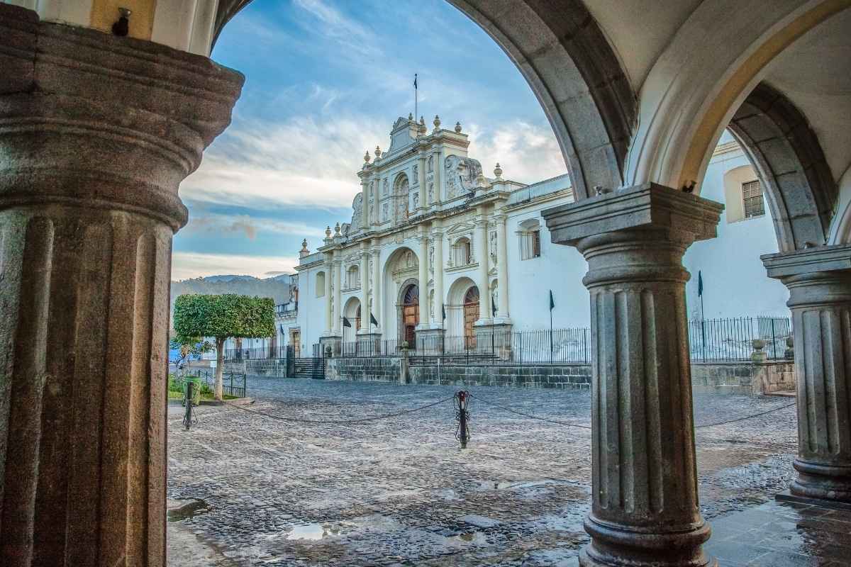CC frena cobros de licencias fuera del casco urbano de Antigua Guatemala