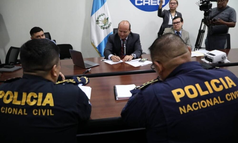 Diputado y autoridades de Tránsito analizan cambios a sanciones por conducir motocicleta sin protección