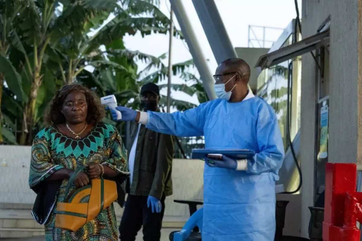 Ébola se expande en Congo y eleva la presión internacional