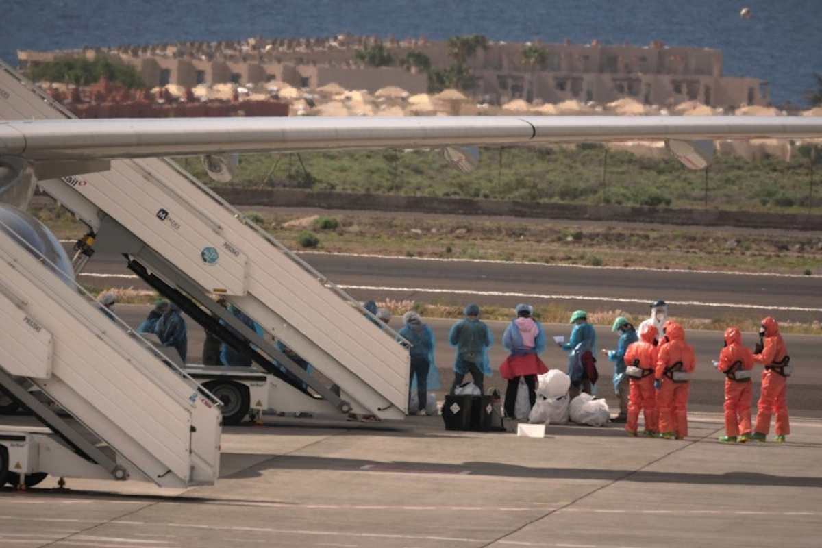 Evacuación Total en Tenerife por Brote de Hantavirus en el Crucero MV Hondius