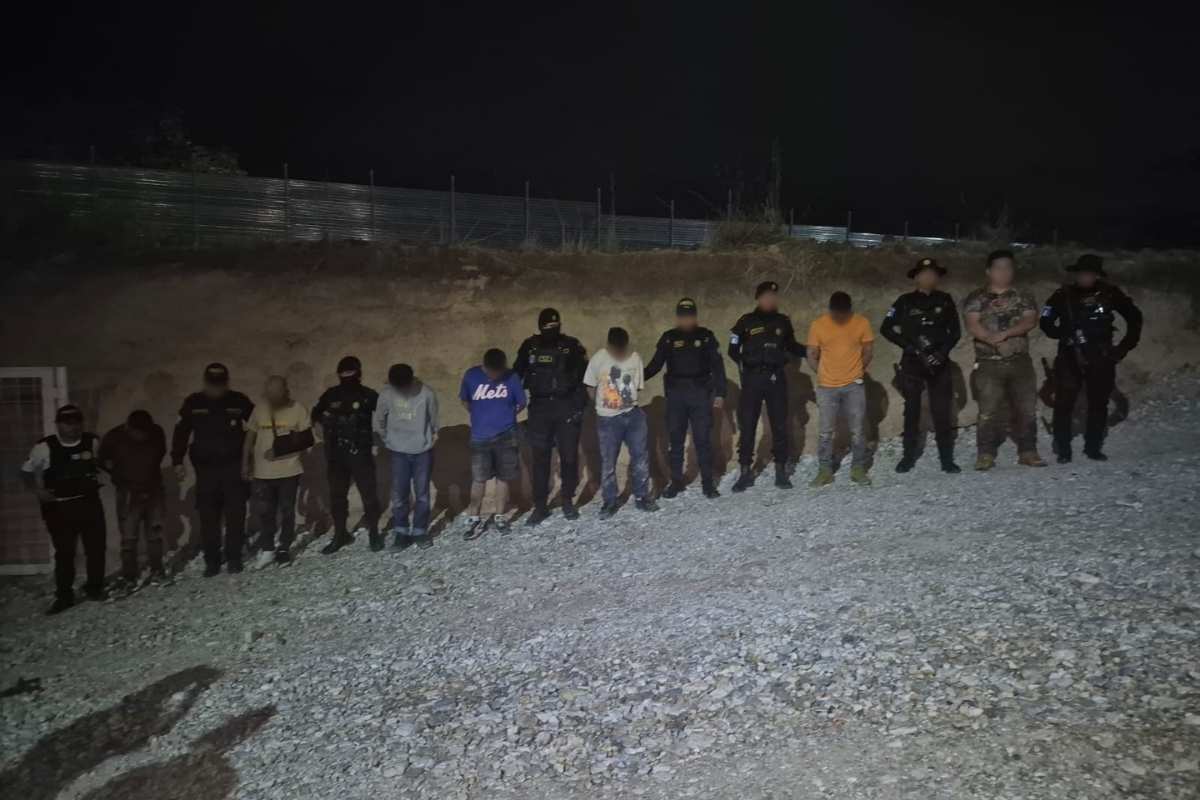 Ocho capturados tras operativo contra robafurgones en ruta al Atlántico