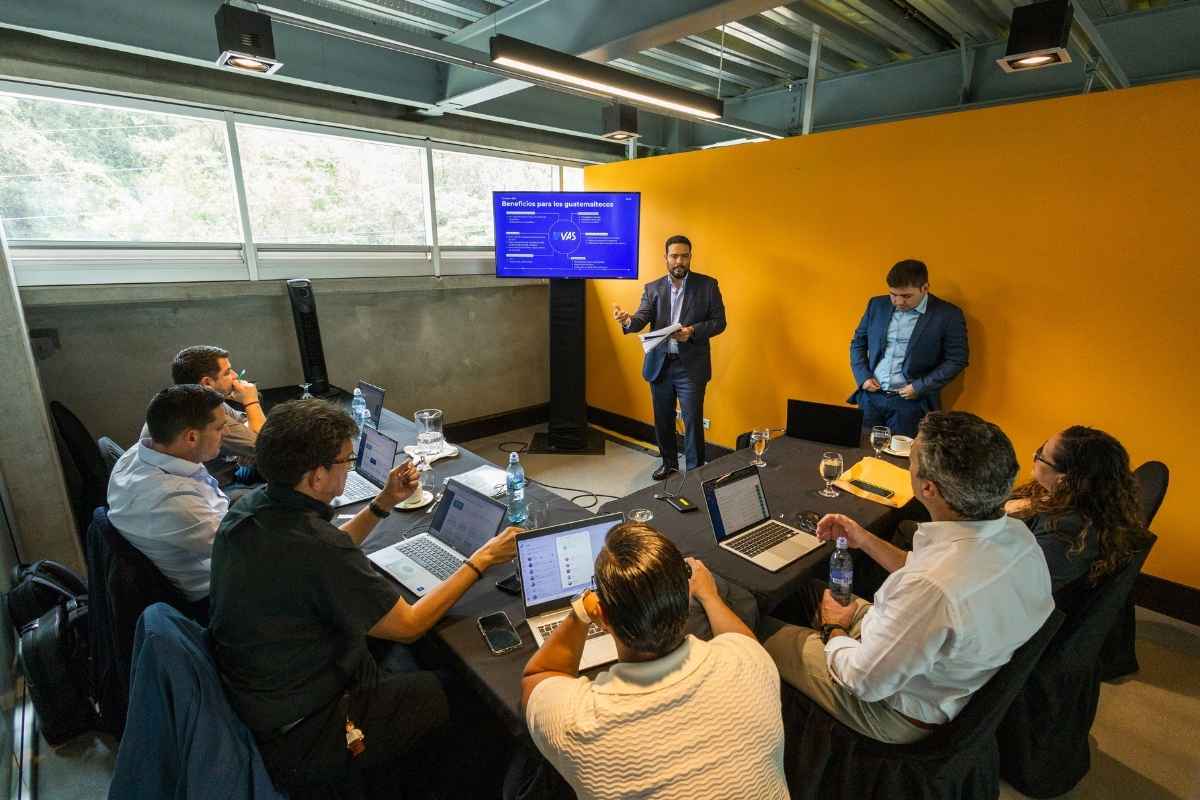 Premio a la Excelencia entra en etapa clave de evaluación de proyectos