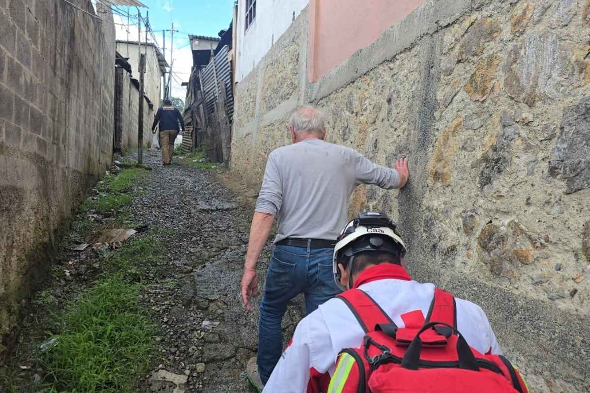 Detienen a estadounidense de 78 años en Cobán tras hallar marihuana y galletas elaboradas con la droga
