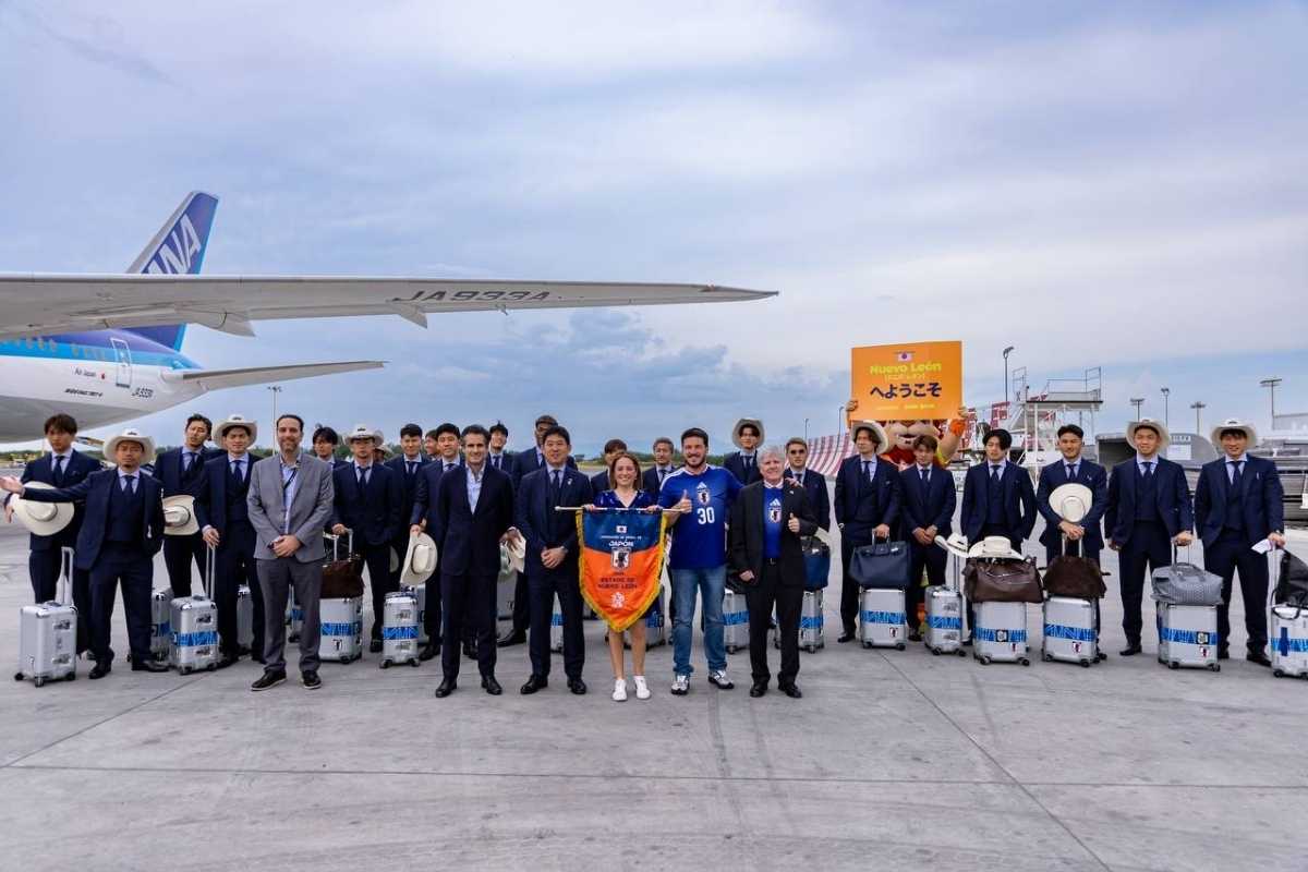 Japón conquista a los aficionados en su llegada a Monterrey antes del Mundial 2026