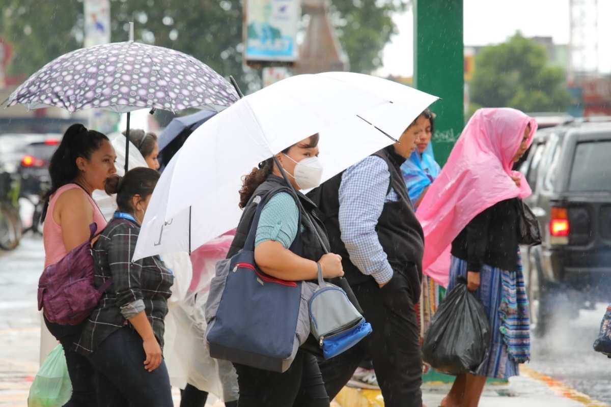 Lluvias elevan riesgo de enfermedades IGSS recomienda reforzar medidas de prevención