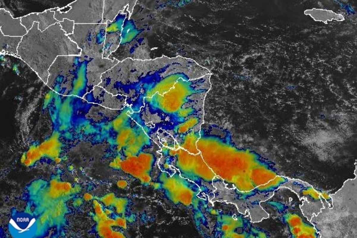Onda del este 10 eleva el riesgo de tormentas eléctricas en Guatemala