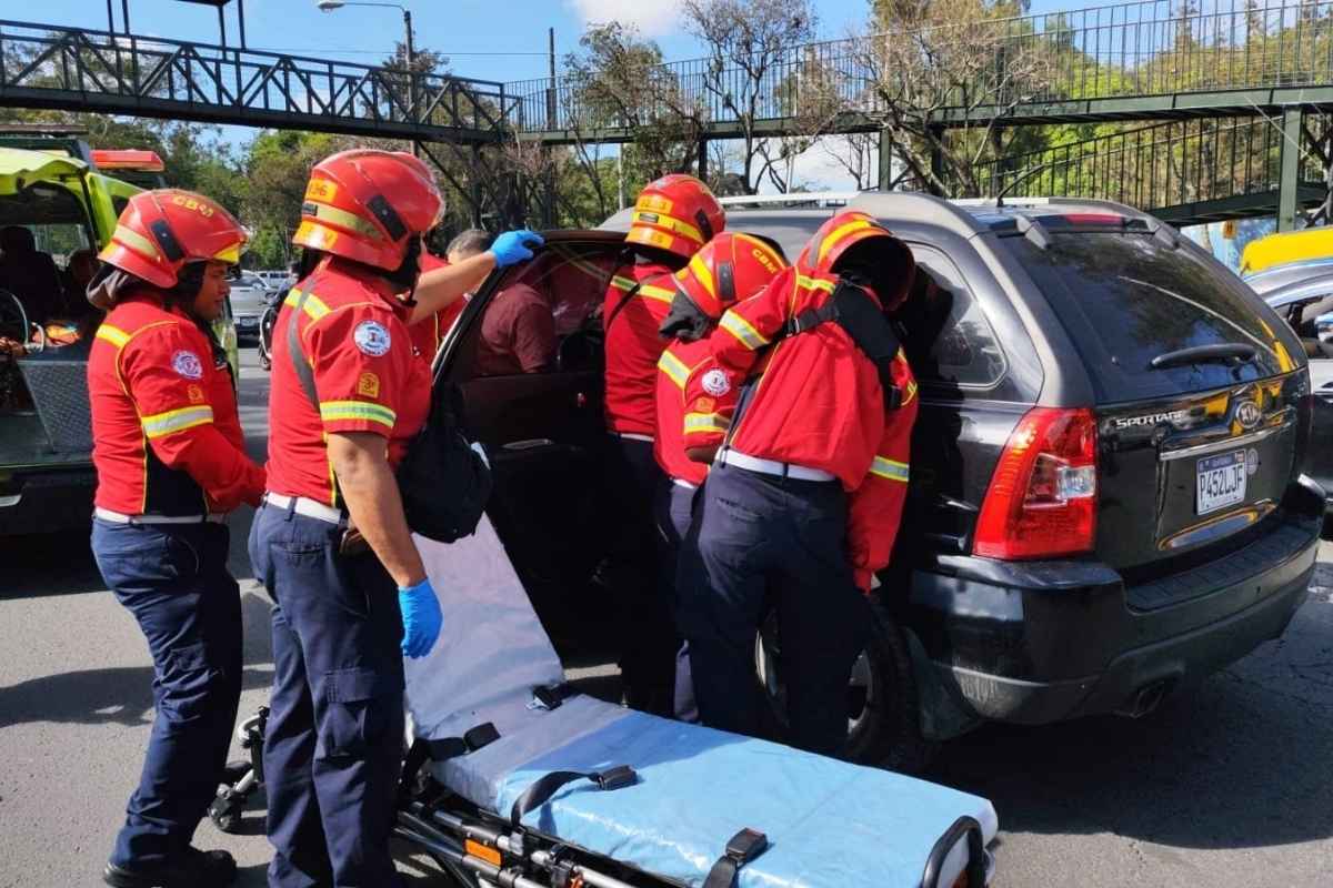 Ataque a camioneta deja una mujer herida en el bulevar Liberación