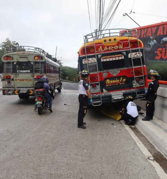 Bus pierde el control en Vista Hermosa y deja un fallecido en zona 15