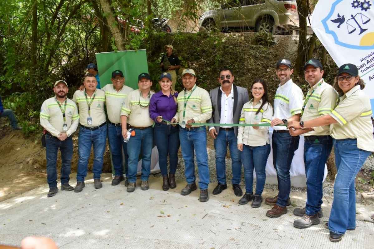 Calle Cucajol mejora la conectividad de familias en San Antonio La Paz