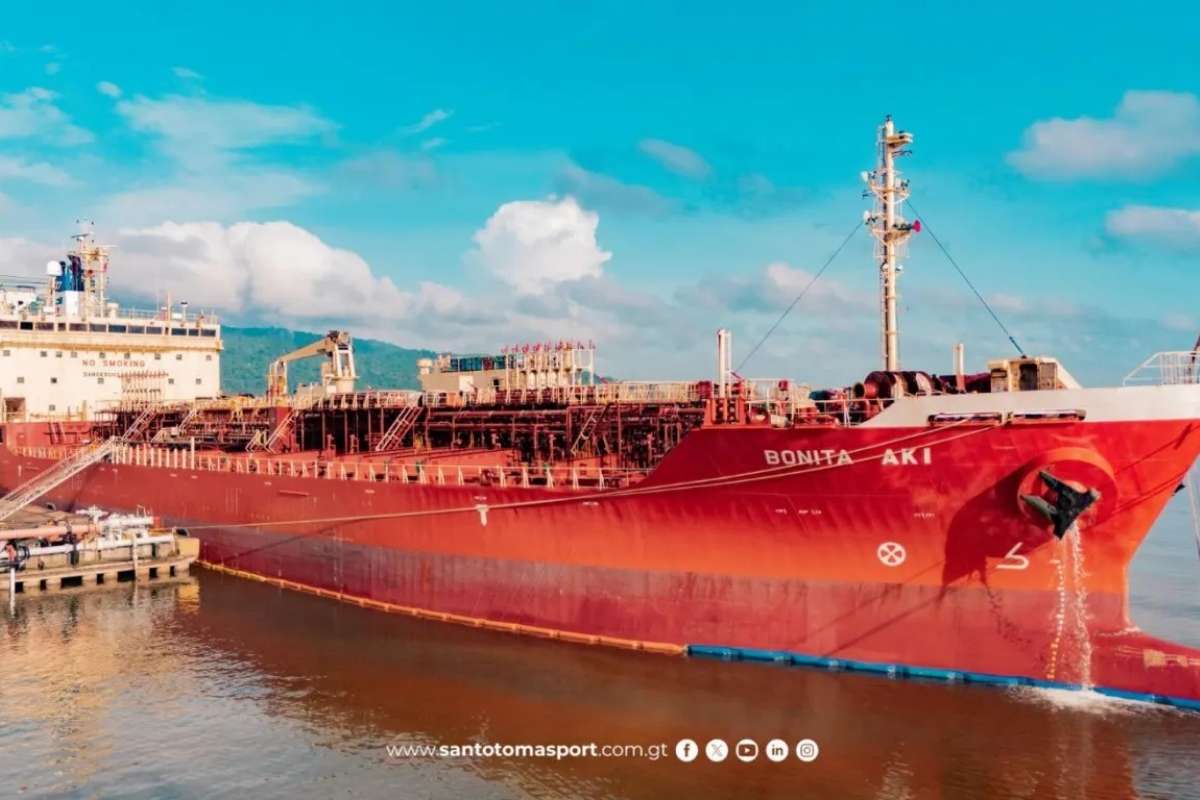 Llega a Guatemala el primer cargamento de etanol para iniciar la venta de gasolina E10