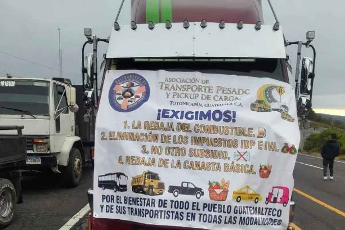Bloqueos en Guatemala hoy estas son las 8 carreteras cerradas hasta el momento