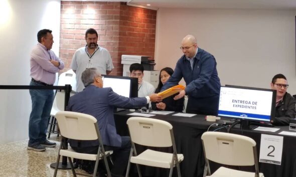 Contralor General de Cuentas tres aspirantes ya entregaron sus expedientes y el proceso continúa