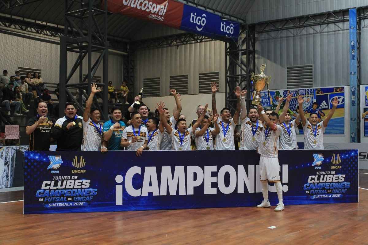 Dobladas San Carlos conquista el título más importante del futsal centroamericano